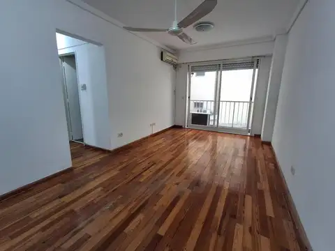 Juramento 2800, Piso 2