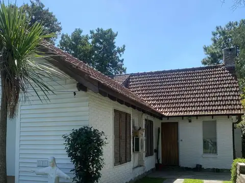 Venta Casa en Las Brisas Country Pilar