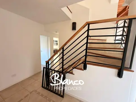 Casa en Alquiler al Norte