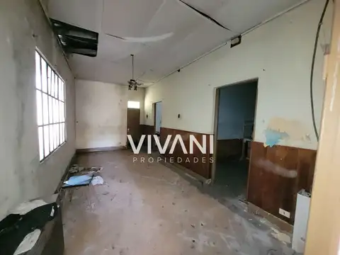 Casa en Venta con 4 cocheras