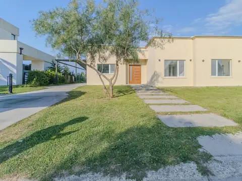 Casa en Venta en San Sebastián, USD 124.000