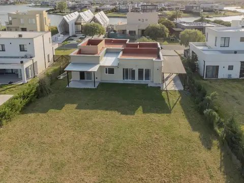 Casa en San Sebastian 5 Ambientes
