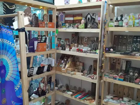 Local en Venta 66 años