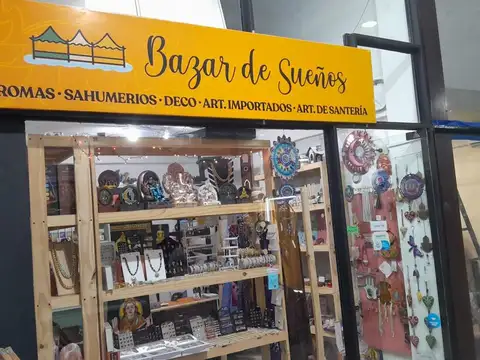LOCAL COMERCIAL EN VENTA GALERIA LOMAS DE ZAMORA