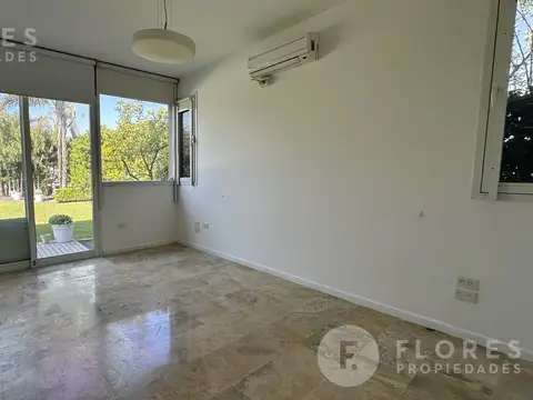 Casa en Alquiler de 4 dormitorios