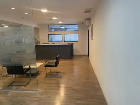 Chacabuco al 300 " Edificio Prensa "