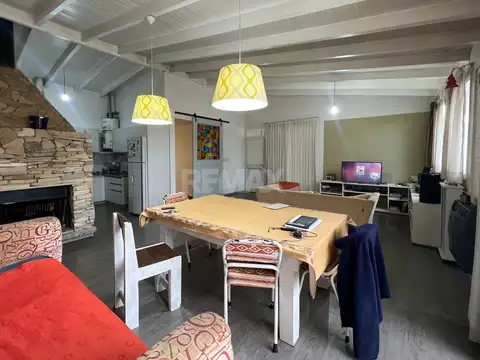 VENTA DE CASA 2 DORMITORIOS FERNANDEZ ORO