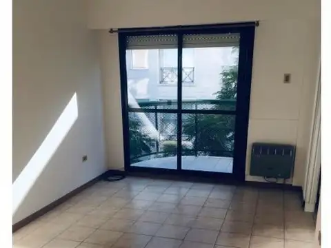 Dos dormitorios. Entorno Pellegrini. Ventilación Cruzada.