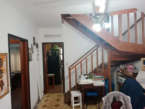 Casa 6 ambientes con 4 baños