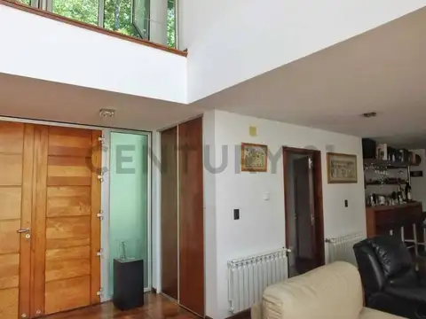 Venta de casa en Grand Bell 1, 5 ambientes, playroom, piscina, quincho