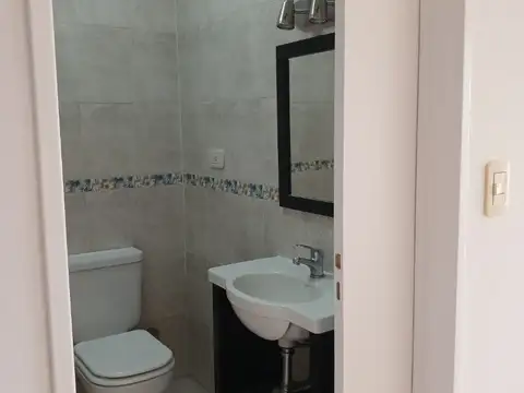 Departamento en Alquiler en Floresta, $ 500.000
