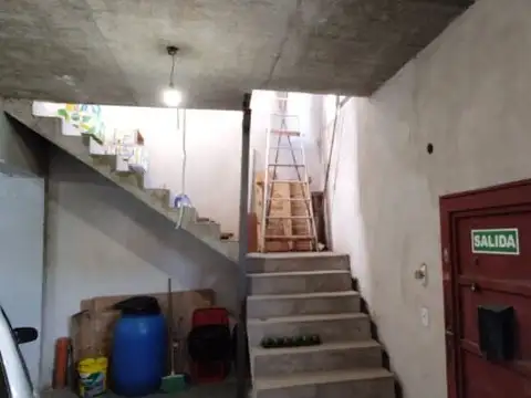 Galpon en Venta 26  mts Fondo