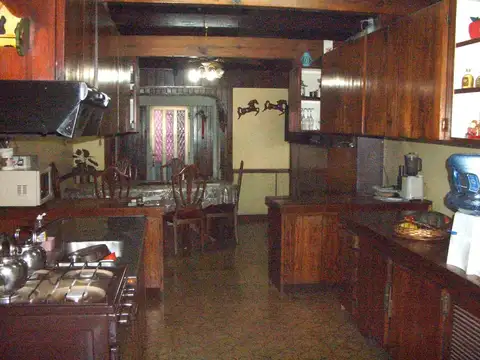 Calle 8 entre  149 y 150