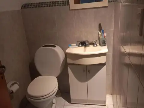 Departamento en Venta en Luis Guillon, USD 90.000