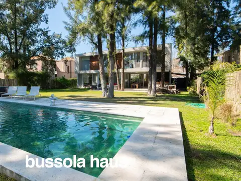 Casa en venta 3 dormitorios lote interno en El Encuentro
