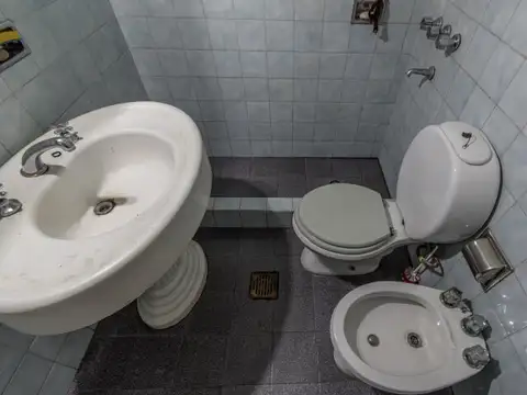 Depto Tipo Casa 4 ambientes con 1 baño