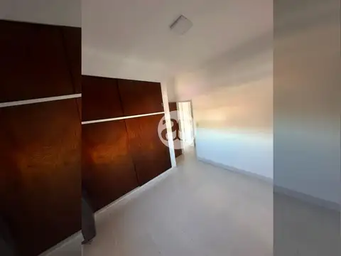 Departamento en Venta en Campana, USD 75.000