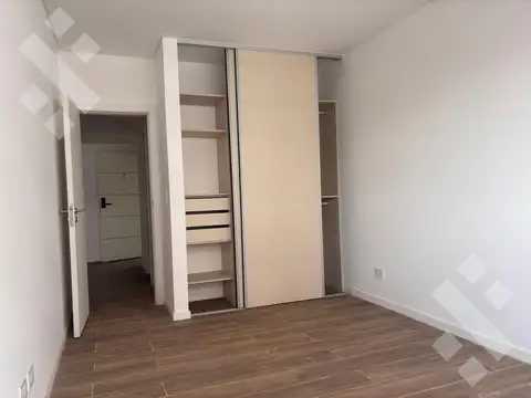 Alquiler depto 1 dormitorio.- teniente Ibañez al 100.-