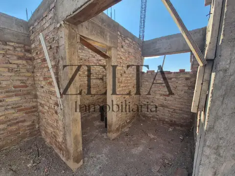 Vendo Casa a Terminar en Barrio Las Retamas