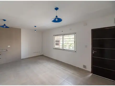 Formosa 200, Piso 1