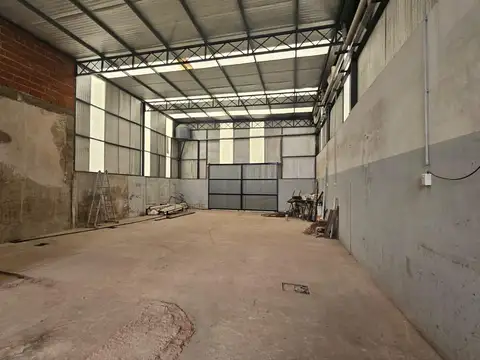 Galpon en Venta en Hurlingham, USD 180.000