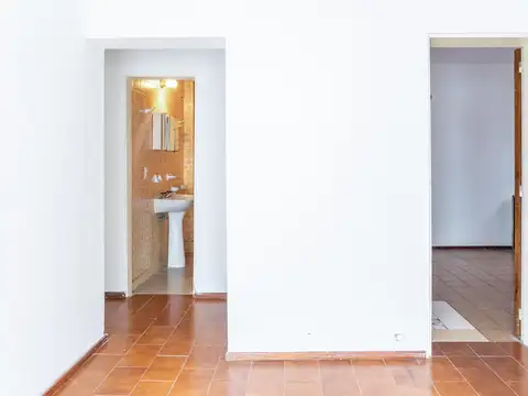Güemes  al 2400