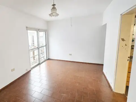 Güemes  al 2400