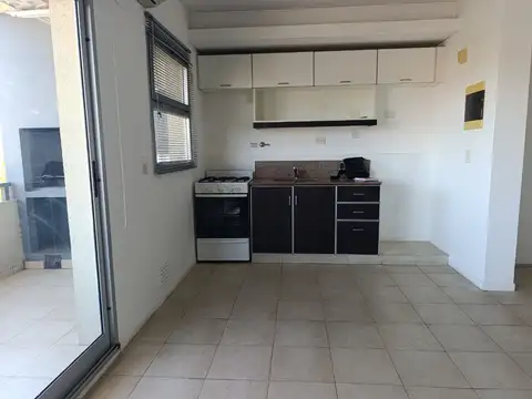 Departamento en Alquiler con balcón en Tigre