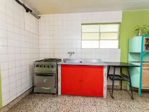 Casa a la venta en Barrio Sur de 2 dormit. y patio