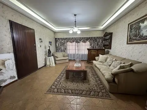 Calle 839 entre 894 y 895