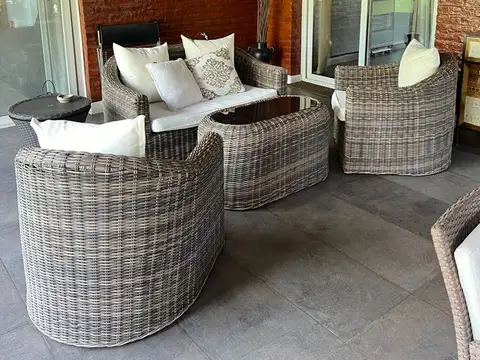 Casa 6 ambientes con 4 baños