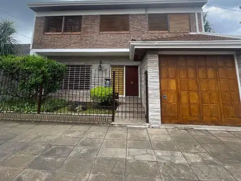 CASA A LA VENTA EN ITUZAINGO NORTE