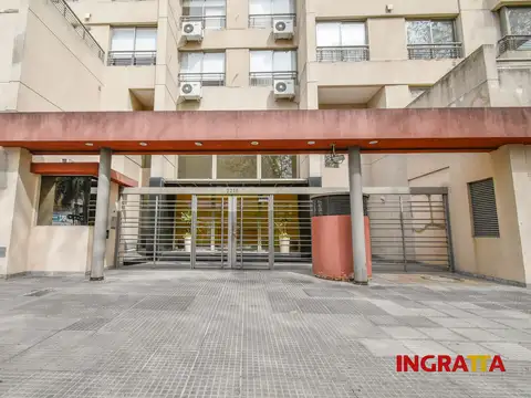 Ceretti 2200, Piso 4