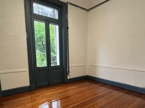 Oficina en Alquiler en Belgrano Chico, USD 2.400