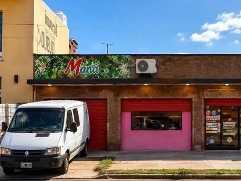Oportunidad de inversión 3 locales mas vivienda sup 536 m2