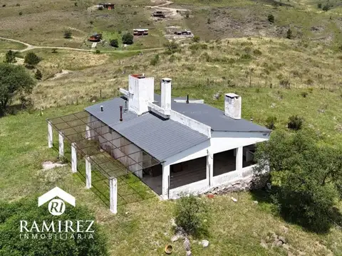 Casa 4 ambientes con 1 baño