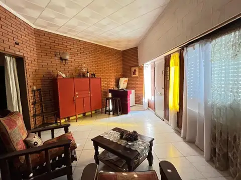 Casa en Venta al Oeste