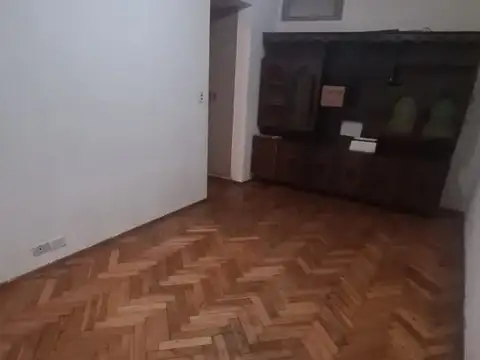 Avenida Directorio 100, Piso 4