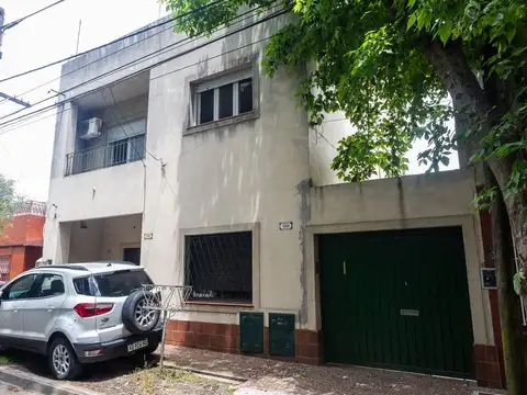 Venta Ph primer piso con Jardín en Boulogne