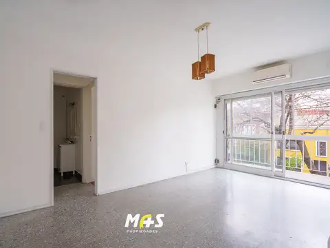 2 Amb Al Frente Balcon Corrido 45 m² Cub. Cocina Indep. Impecable