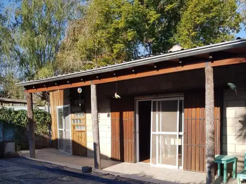 Casa en venta - 2 Dormitorios 2 Baños - 400Mts2 - Escobar