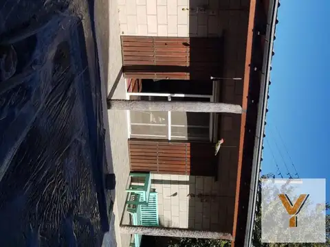 Los Gladiolos e/ Ruta 25 y Los Lirios