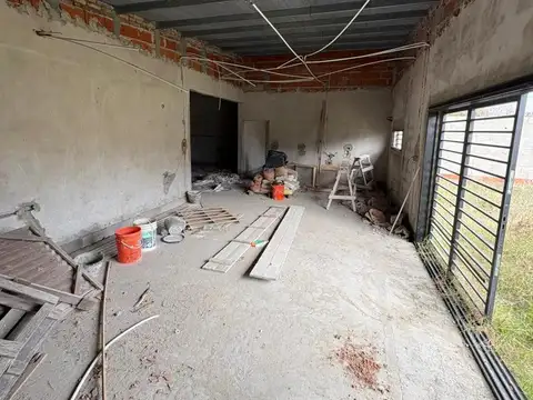 Casa en Melchor Romero - Calle 172 esquina 525