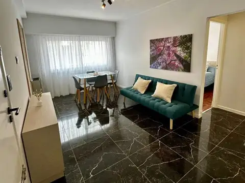 3 AMBIENTES CON DEPENDENCIA, BALCÓN Y RECICLADO PLAZA MITRE