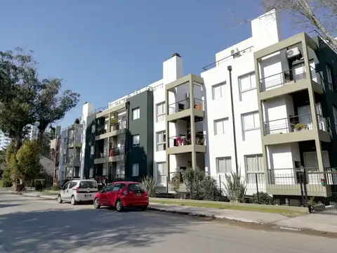Rivadavia , Piso 4