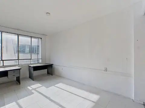 Avenida Hipólito Yrigoyen 1100