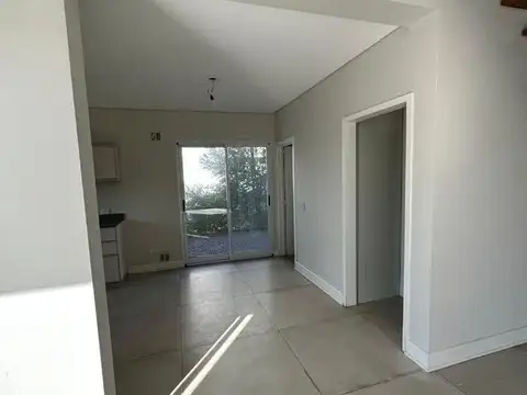 Alquiler anual casa en Castaños sin muebles