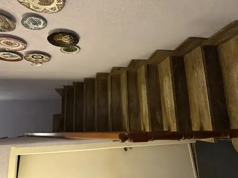 Casa en Alquiler con 2 cocheras