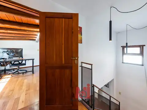 Hermosa CASA en Venta en B° Granja de Funes