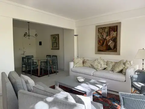 Departamento en Venta en Botanico, USD 335.000